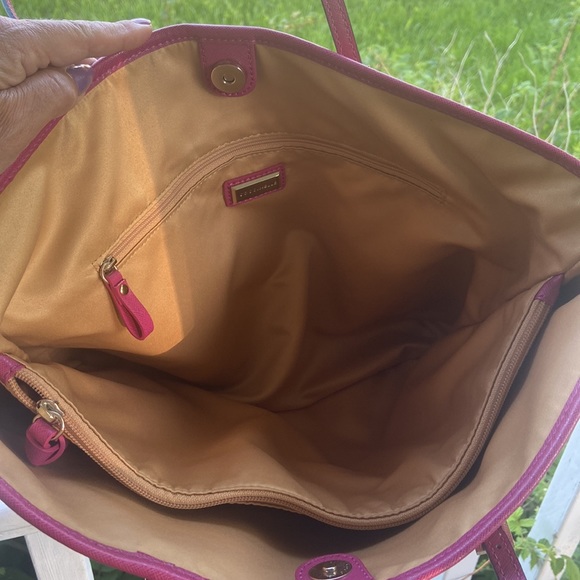 Coccinelle Codice Lavorazione No 8 Saffiano Leather Purse Pink Tote - Picture 5 of 16